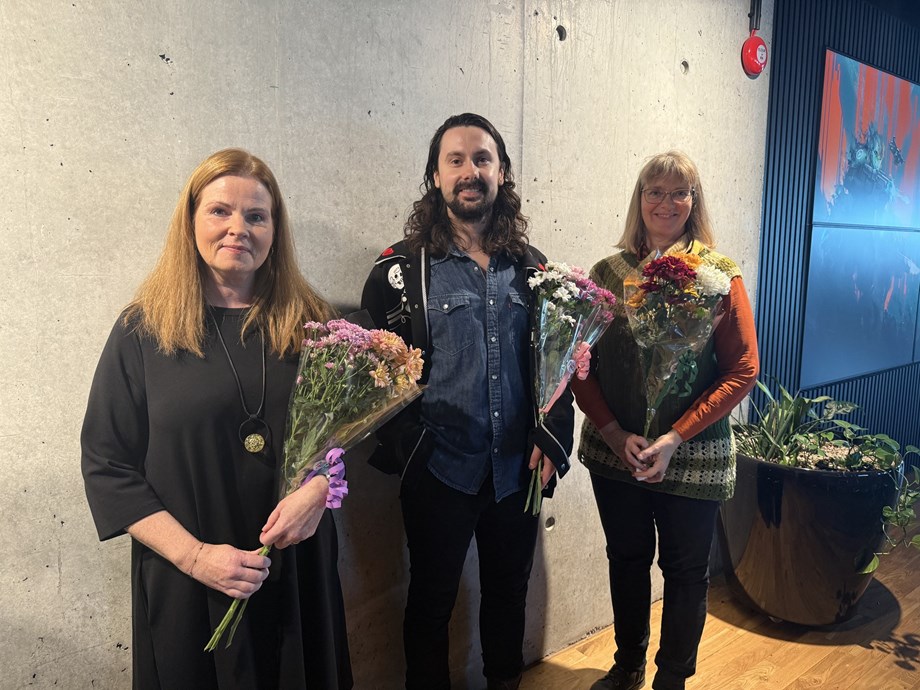 Styrkhafar f.h. Birna Klara Björnsdóttir, Jón Haukur Unnarsson og Steinunn Anna Gunnlaugsdóttir móðir Rakel Mjallar Leifsdóttur