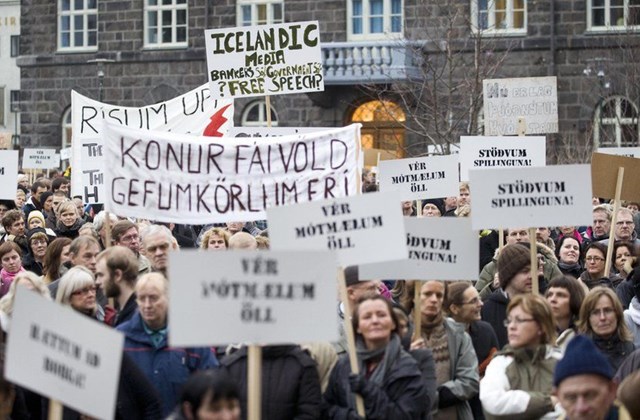 Fjármálakreppa og efnahagsleg sjálfbærni