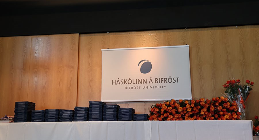 Framúrskarandi námsárangur og hvatningaverðlaun