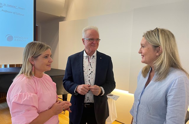 Lilja D. Alfreðsdóttir, Stuart Cunningham og Trine Bille ræða málin á málstofunni í dag.