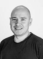 Bernharður Guðmundsson