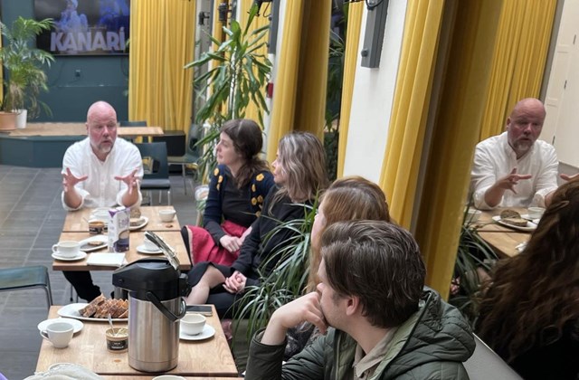 Njörður í Tjarnarbíó í morgun á spjallfundi SL - sjálfstæðs sviðslitafólks og leikhúsa.