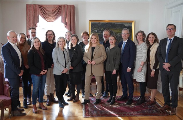 Margrét Jónadóttir Njarðvík, rektor Háskólans við Bifröst á síðasta fundi vísinda- og tækniráðs í núverandi mynd. Katrín Jakobsdóttir, forsætisráðherra, Willum Þór Þórsson heilbrigðisráðherra og Áslaug Arna Sigurbjörnsdóttir, háskóla-, iðnaðar- og nýsköpunarráðherra, ávörpuðu fundinn.